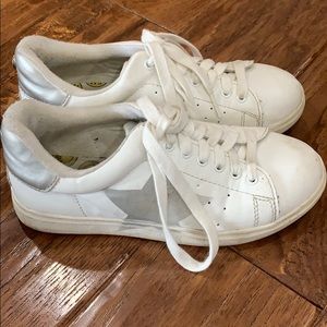 Steven Madden Star sneakers